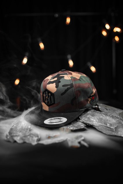 Čepice HH Logo maskáčová/černá